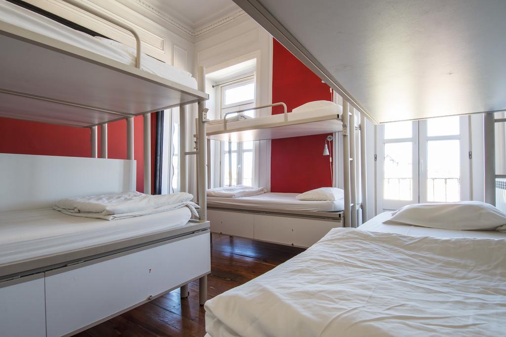 Safestay Lisbon Bairro Alto Ngoại thất bức ảnh